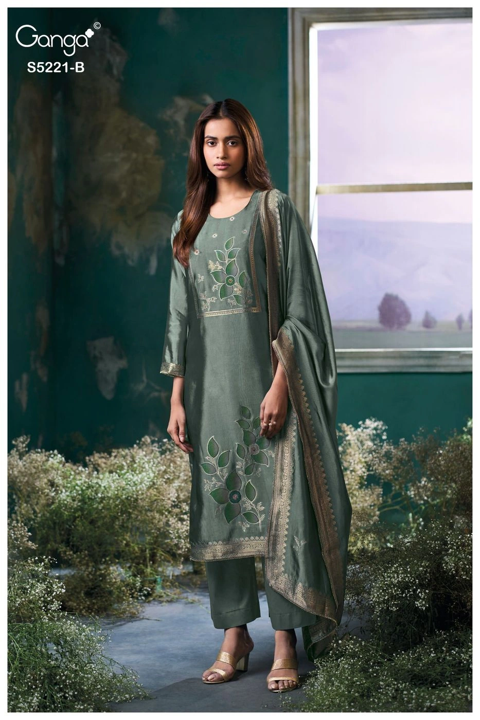 Ganga-Krishvi
S5221(Rs.2165 per piece: total 4 piece) 4