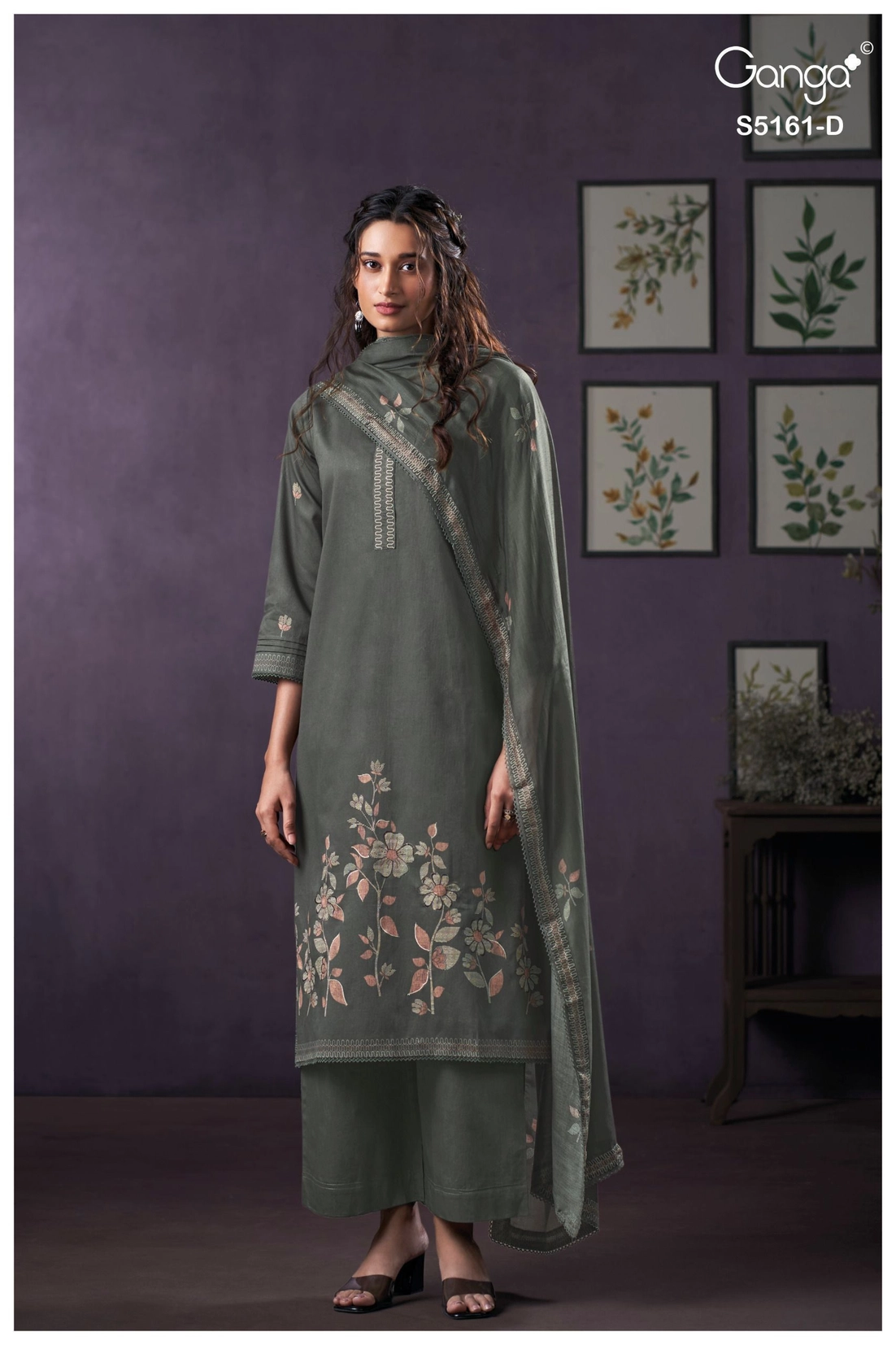 Ganga-SULAGNA
S5161(Rs.1930 per piece : total 4 piece) 4
