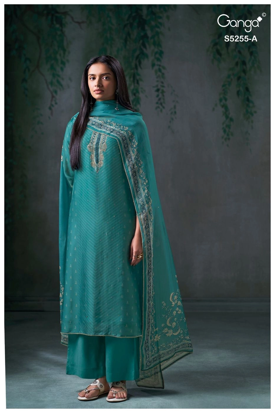 Ganga-Vanea
S5255(Rs.2090 per piece: total 2 piece) 2