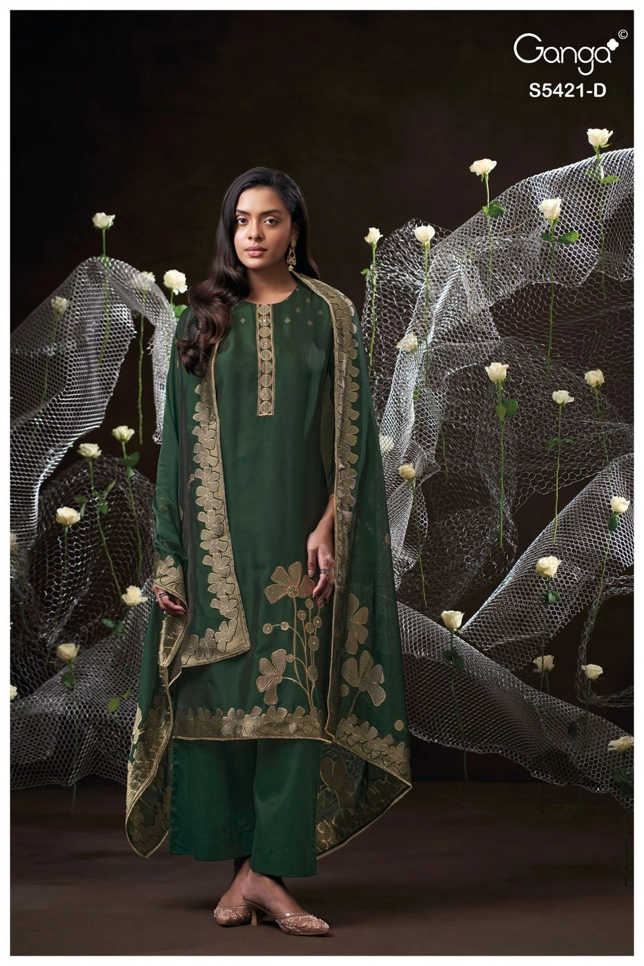 Ganga-Laevia
S5421(Rs.2050 per piece: total 4 piece) 7