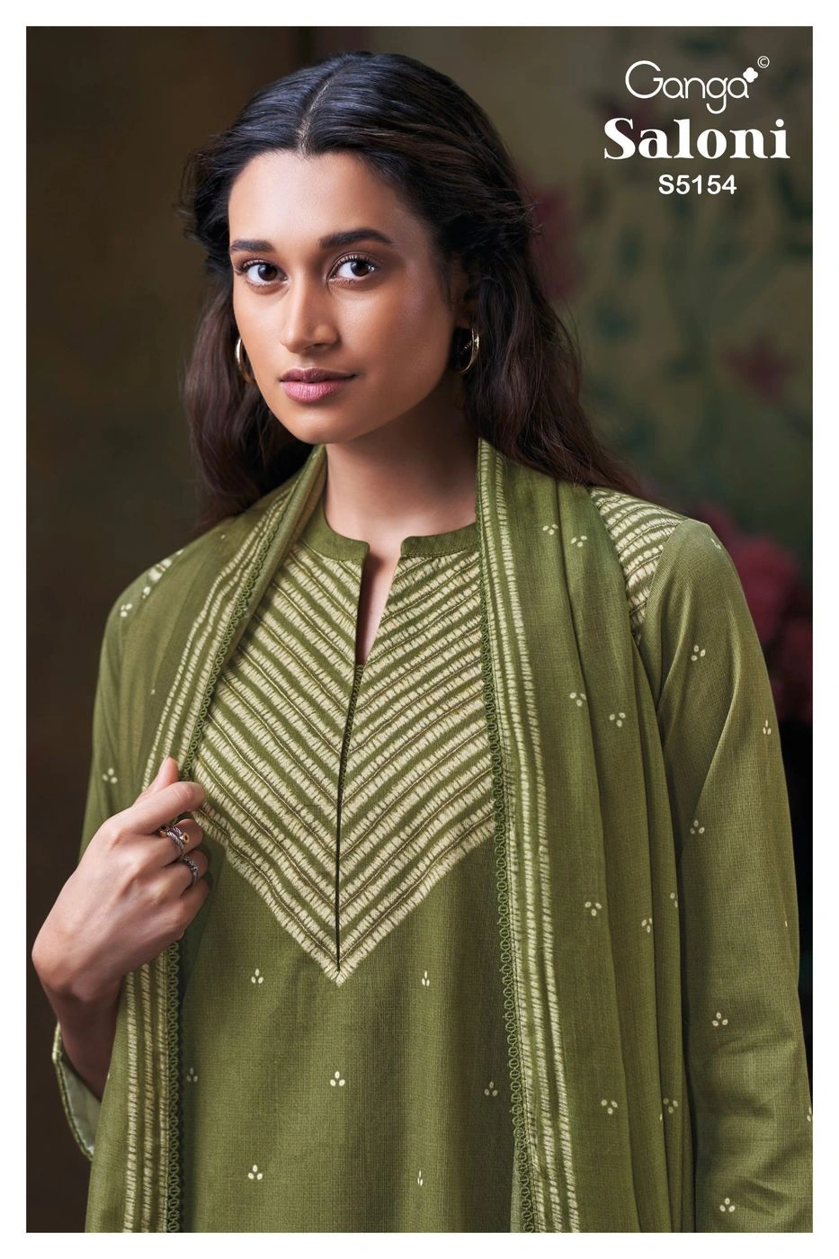 Ganga-Saloni
S5154(Rs.1930 per piece: total 4 piece) 1