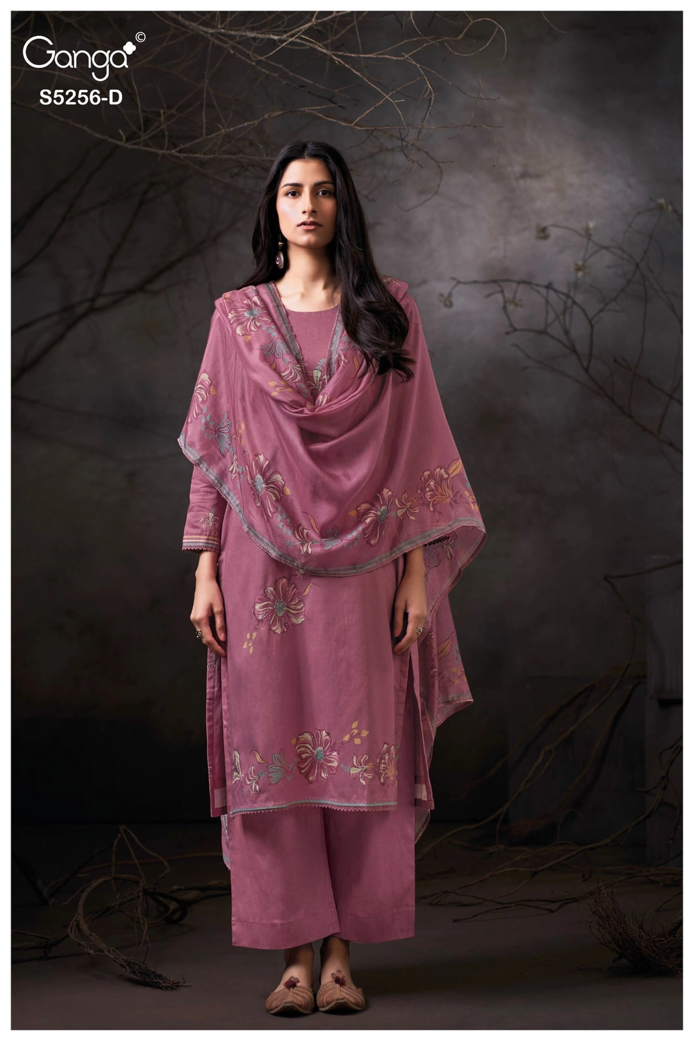 Ganga-Rianika
S5256(Rs.1930 per piece: total 4 piece) 6