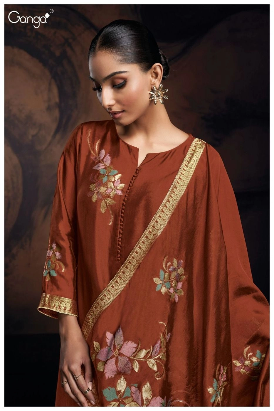 Ganga-Evania
S2478(Rs.2165 per piece: total 8 piece) 9