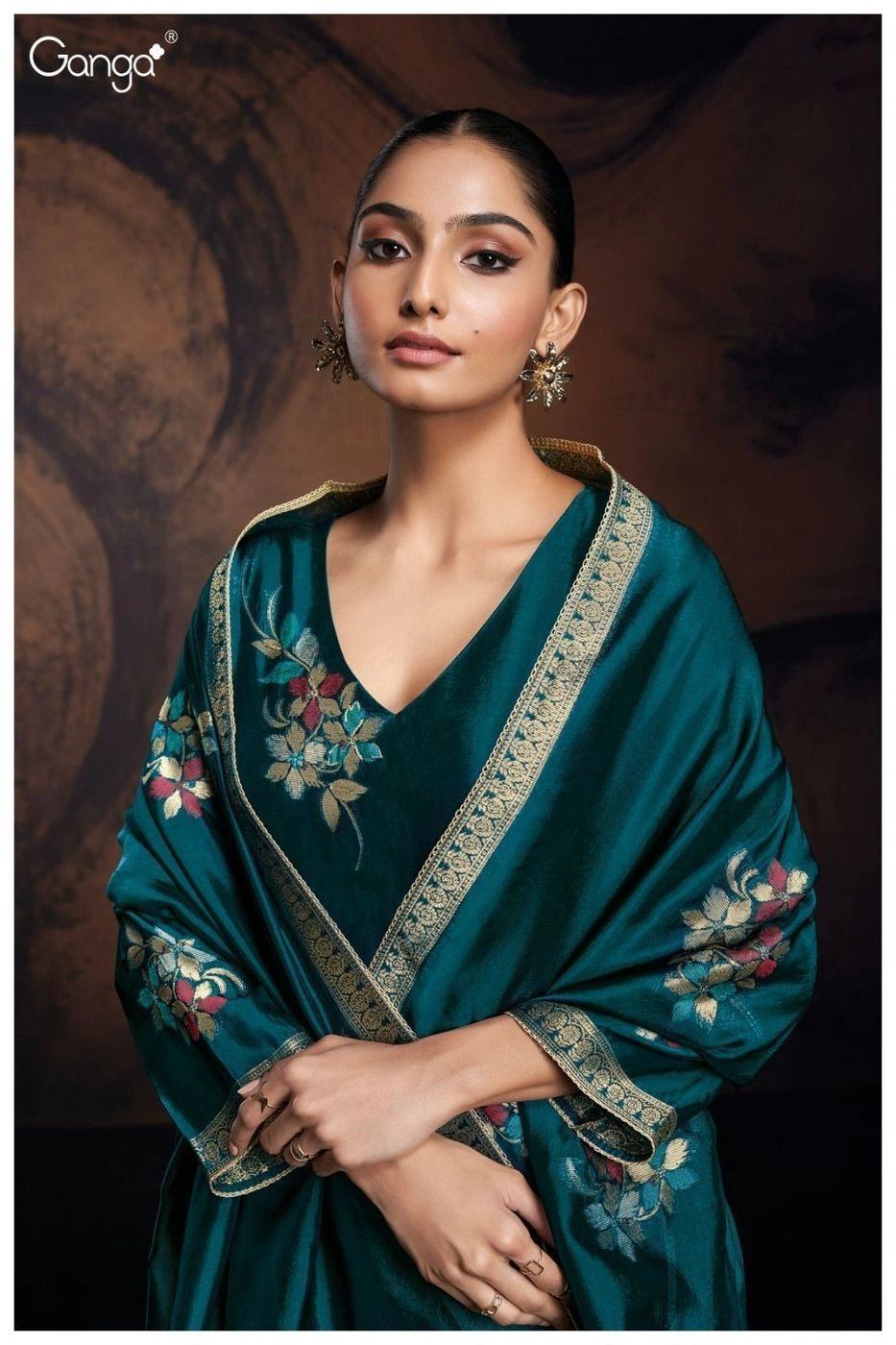 Ganga-Evania
S2478(Rs.2165 per piece: total 8 piece) 14
