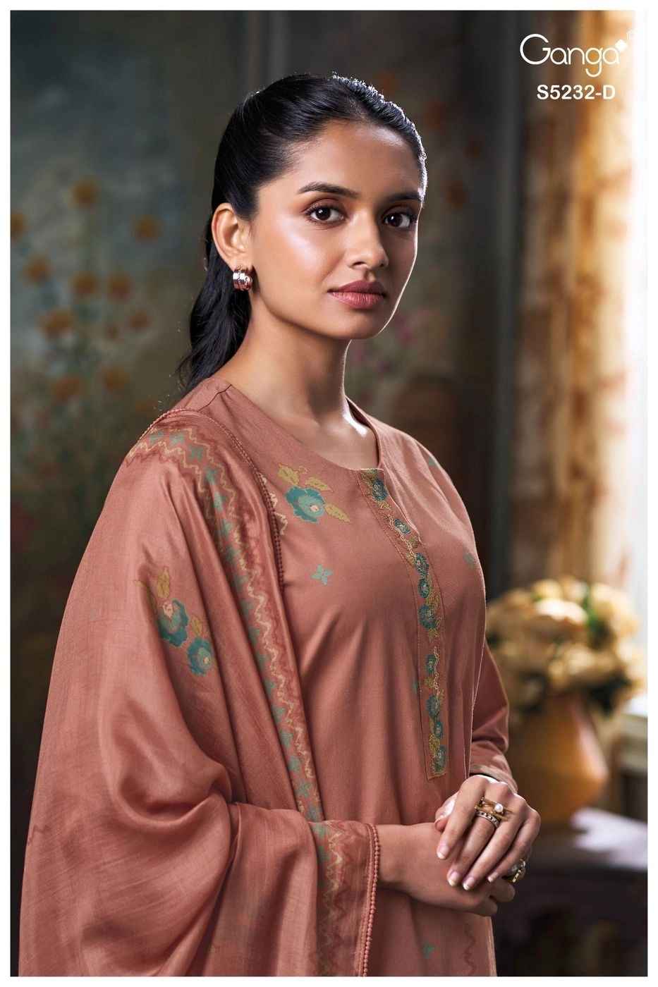 Ganga-Keyara
S5232(Rs.1855 per piece: total 4 piece) 3