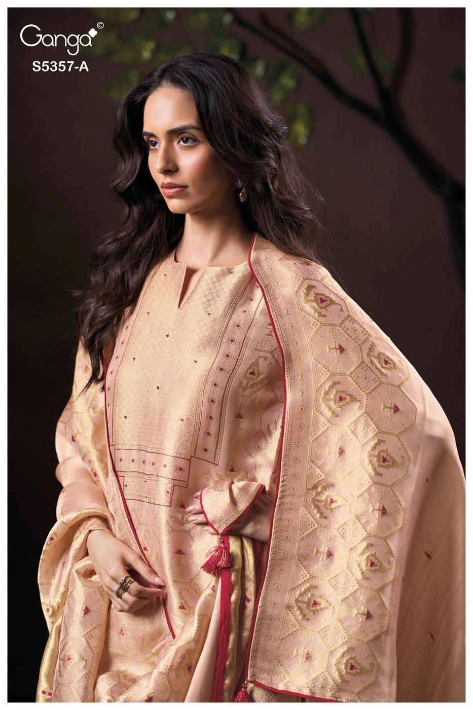 Ganga-RuVess
S5357(Rs.2765 per piece: total 2 piece) 4