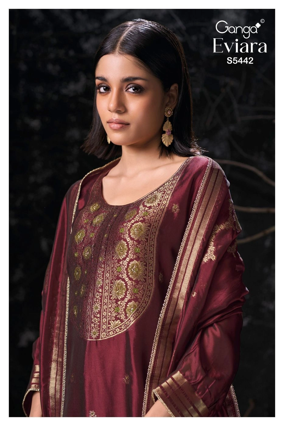 Ganga-Eviara
S5442(Rs.2165 per piece: total 4 piece) 2