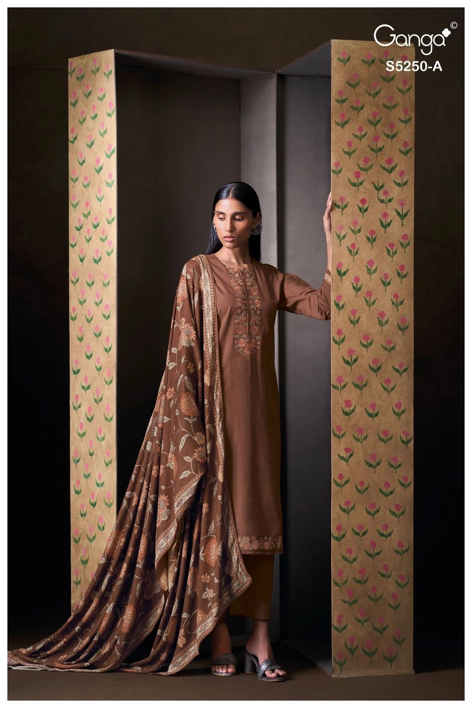 Ganga-Faena
S5250(Rs.1855 per piece: total 4 piece) 4