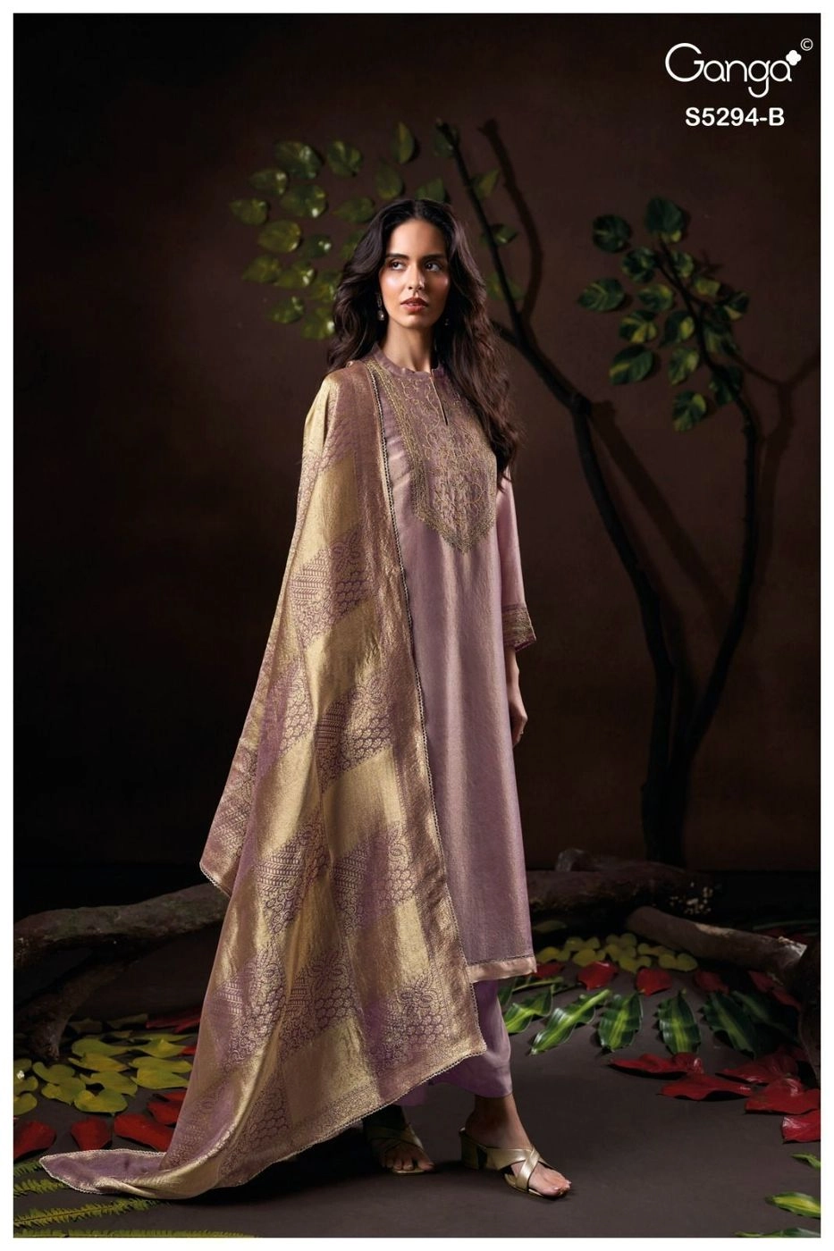 Ganga-Virena
S5294(Rs.2670 per piece: total 2 piece) 3