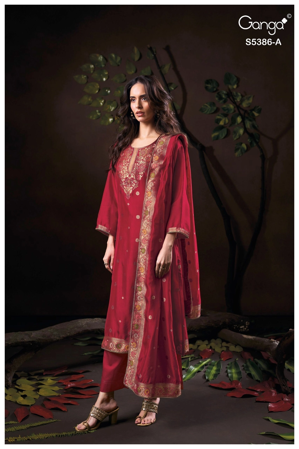 Ganga-Krista
S5386(Rs.2165 per piece: total 4 piece) 7
