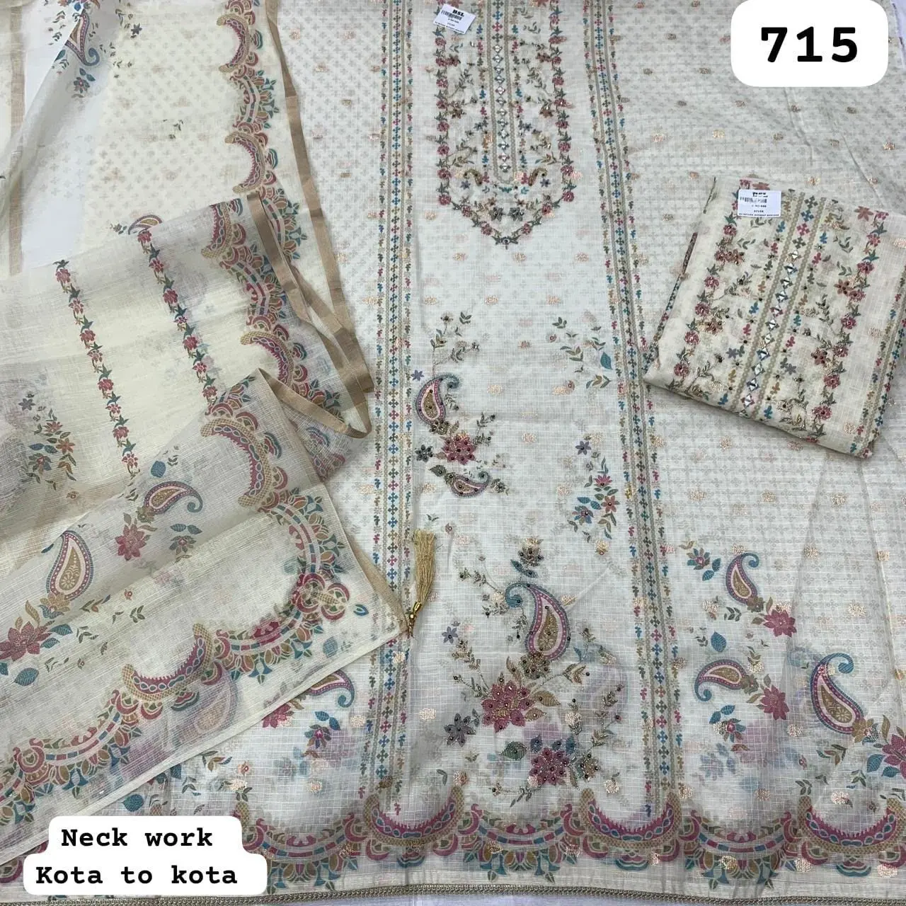 Neck work
Kota to kota(Rs.715 per piece: total 2 piece)