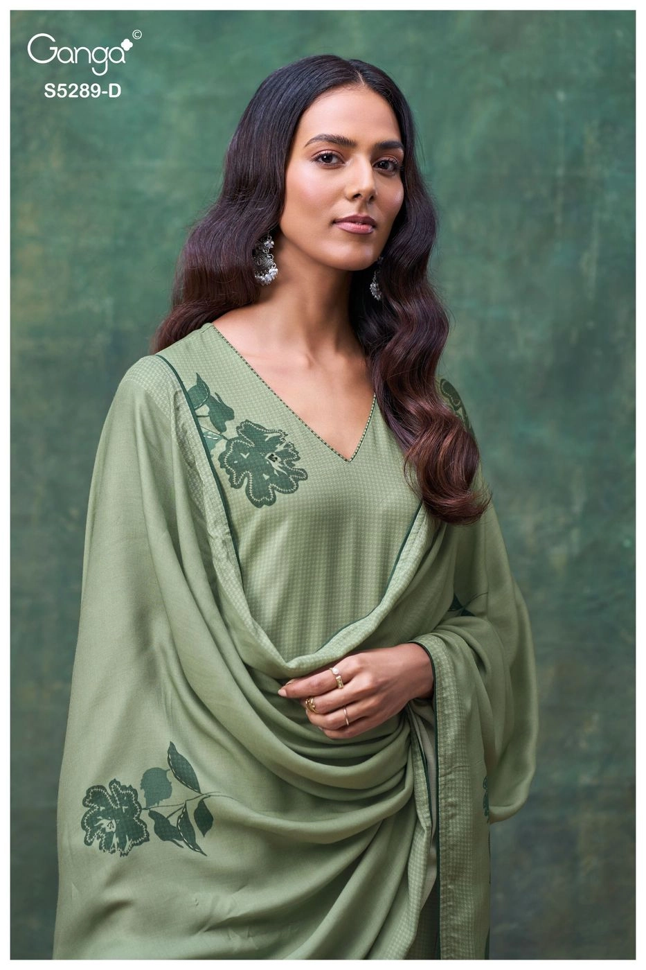 Ganga-Belena
S5289(Rs.1675 per piece: total 4 piece) 3