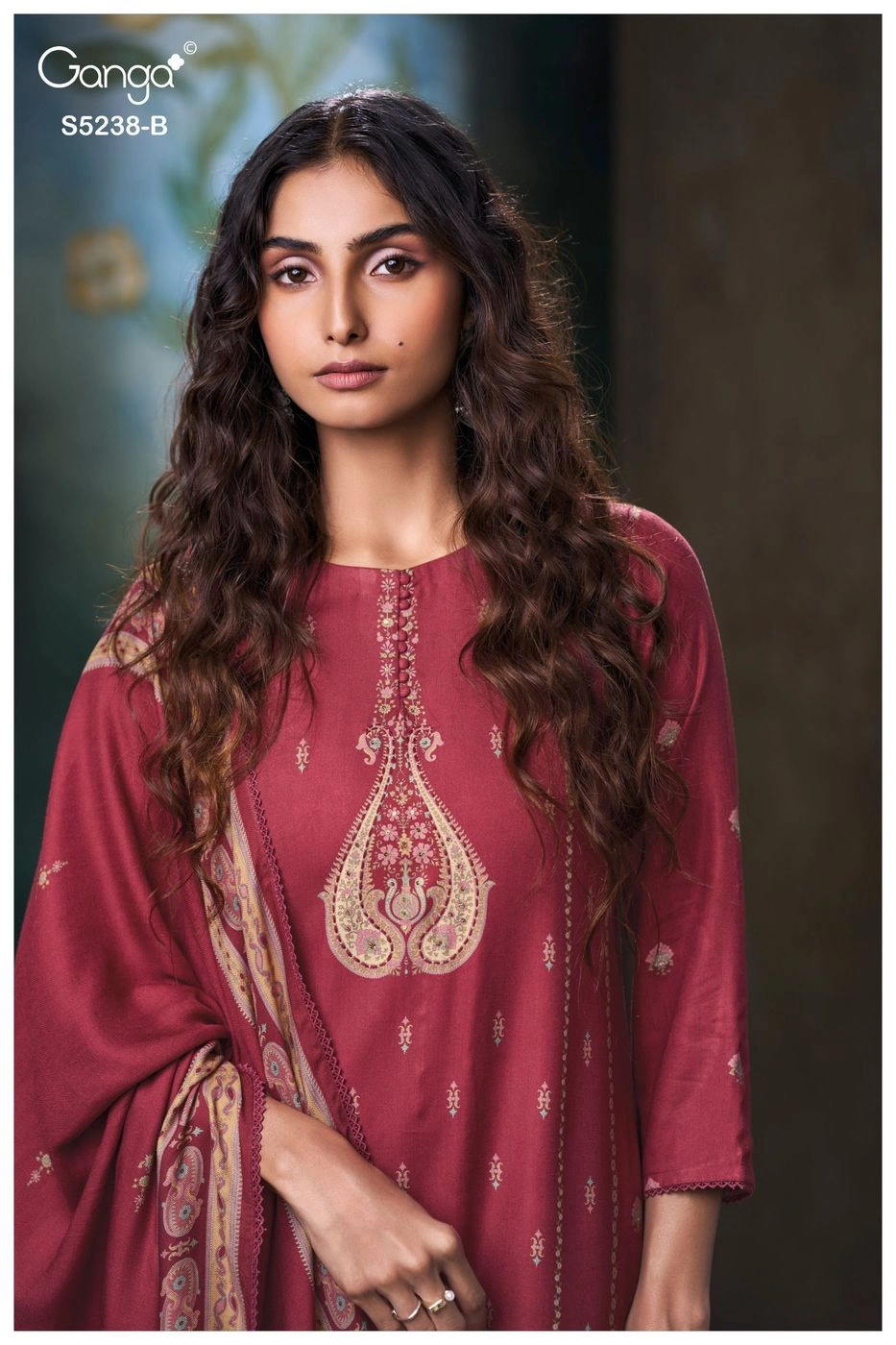 Ganga-Vihasa
S5238(Rs.1675 per piece: total 4 piece) 2