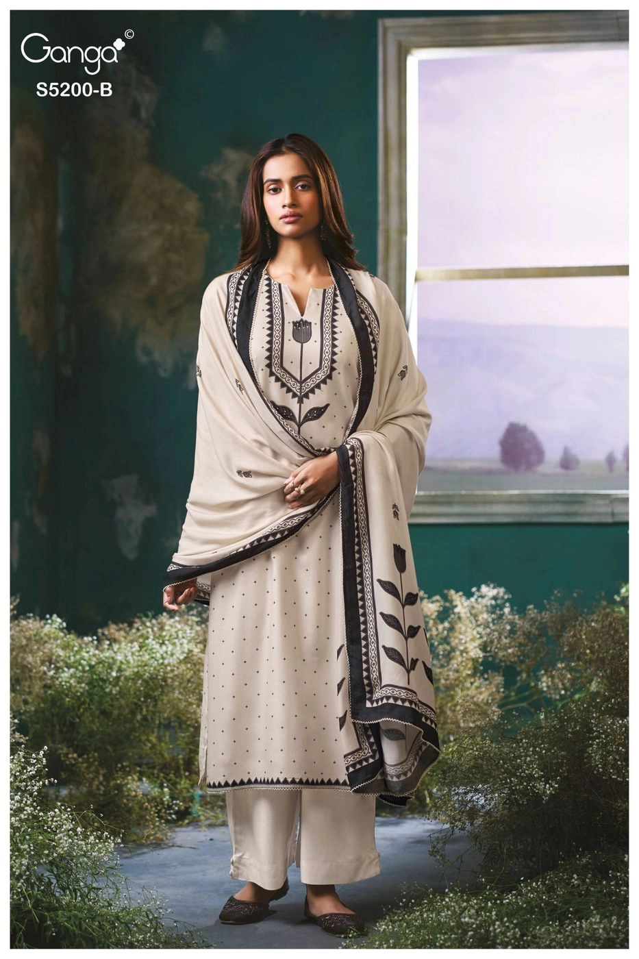 Ganga-Ganga©
Ishyra
S5200(Rs.1675 per piece: total 4 piece) 2