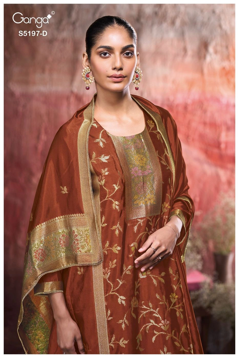 Ganga-Nishtha
S5197(Rs.2165 per piece: total 4 piece) 1