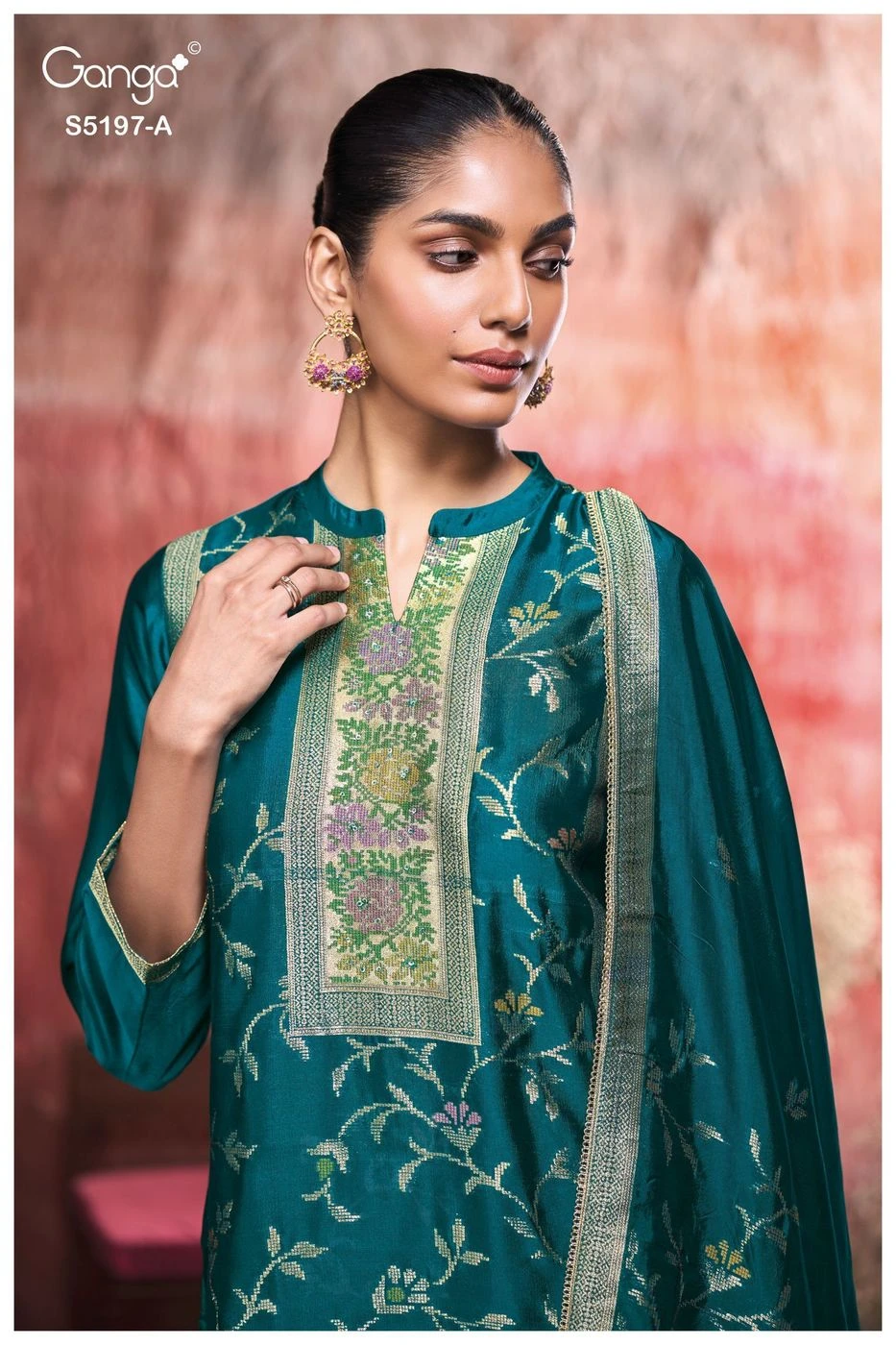 Ganga-Nishtha
S5197(Rs.2165 per piece: total 4 piece) 5