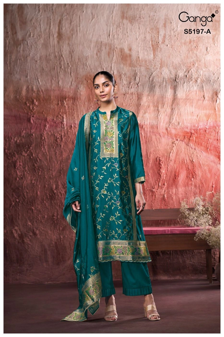 Ganga-Nishtha
S5197(Rs.2165 per piece: total 4 piece) 6