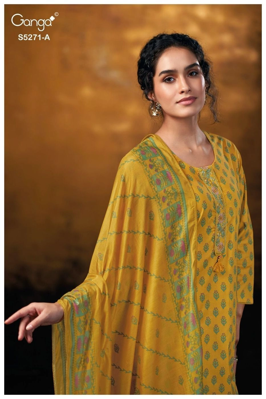 Ganga-Ursula
S5271(Rs.1825 per piece: total 4 piece) 1