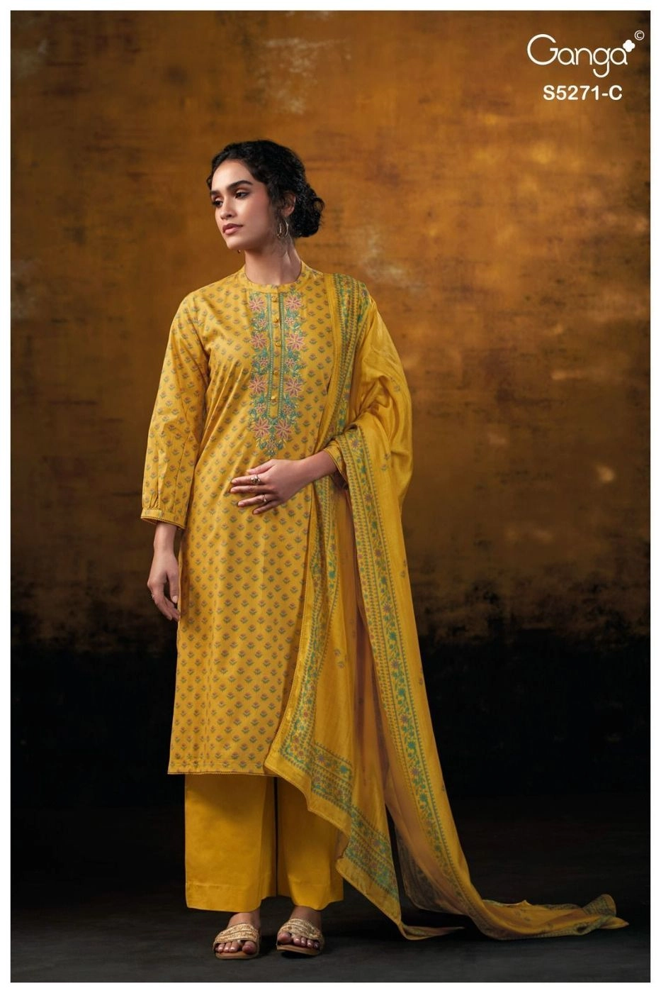 Ganga-Ursula
S5271(Rs.1825 per piece: total 4 piece) 3