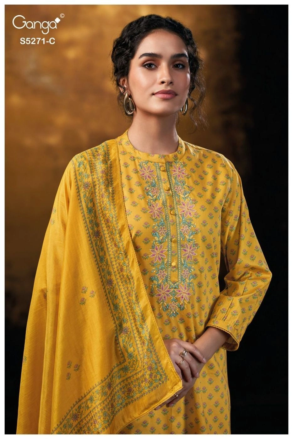 Ganga-Ursula
S5271(Rs.1825 per piece: total 4 piece) 6