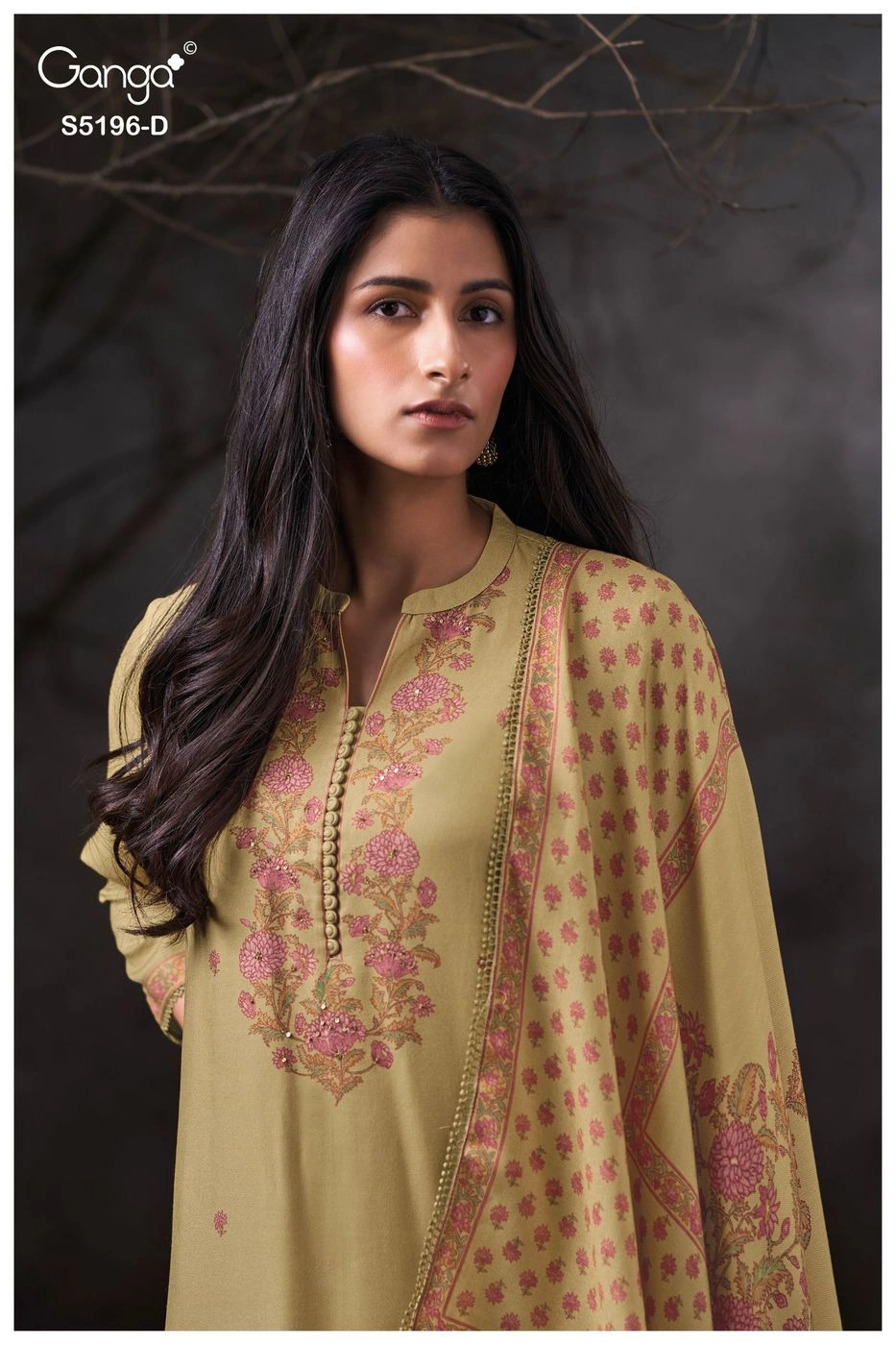 Ganga-Heidiya
S5196(Rs.1675 per piece: total 4 piece) 6