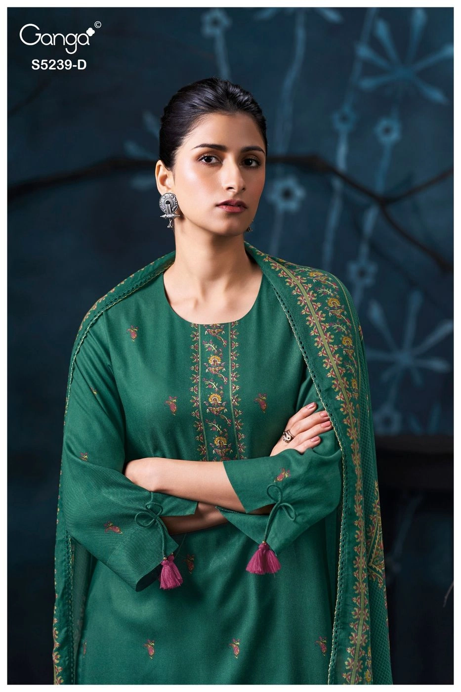 Ganga-Naysha
S5239(Rs.1675 per piece: total 4 piece) 5