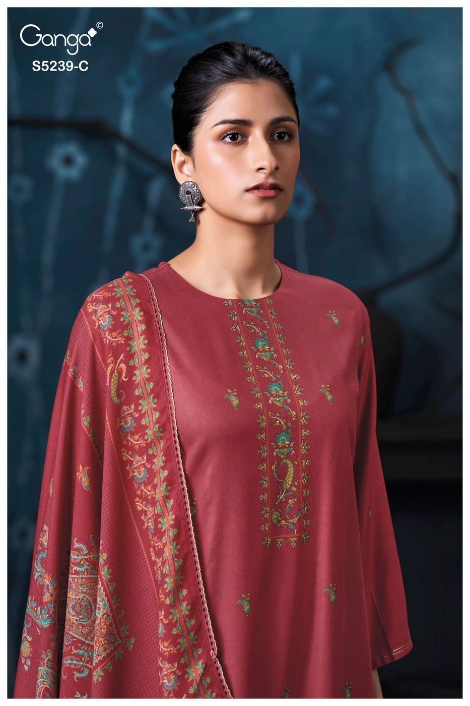 Ganga-Naysha
S5239(Rs.1675 per piece: total 4 piece) 8