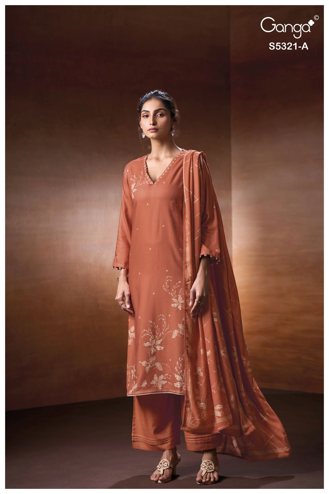 Ganga-Fionel
S5321(Rs.1695 per piece: total 4 piece) 7