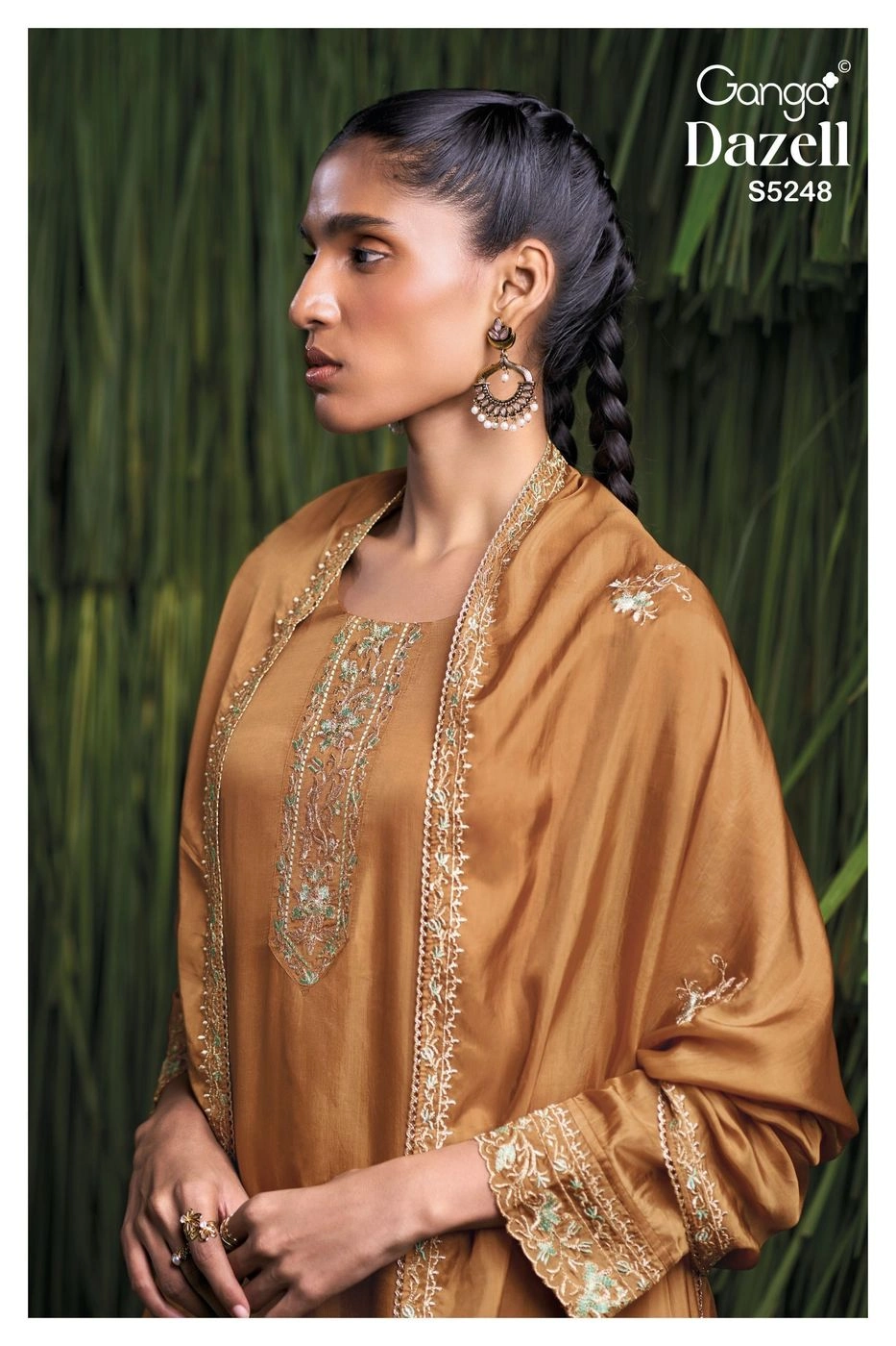 Ganga-Dazell
S5248(Rs.2765 per piece: total 2 piece) 1