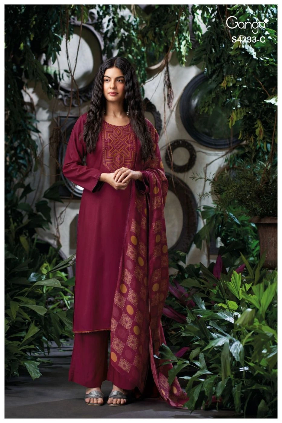 GANGA-VINISHKA S4233(Rs.1505 per piece:total 4 piece) 4