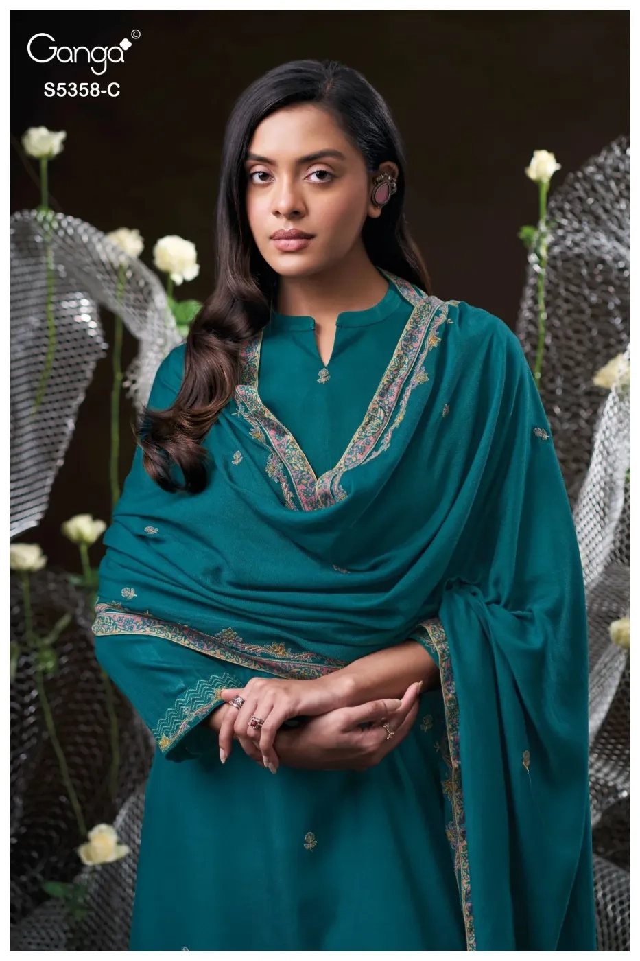 Ganga-Kiora
S5358(Rs.2175 per piece: total 4 piece) 3