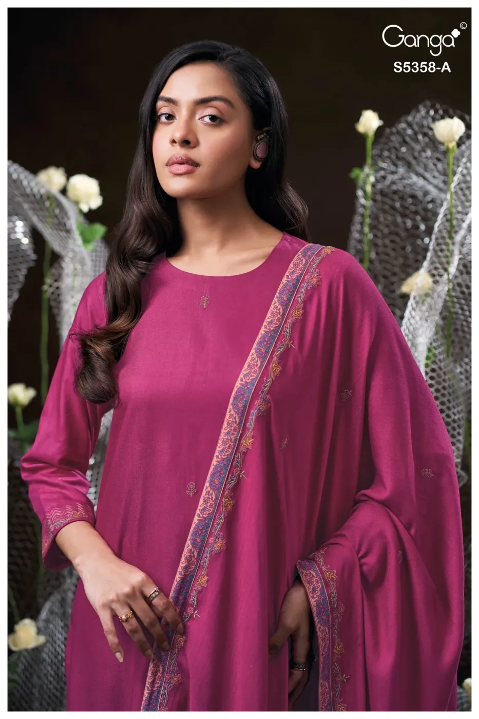 Ganga-Kiora
S5358(Rs.2175 per piece: total 4 piece) 5