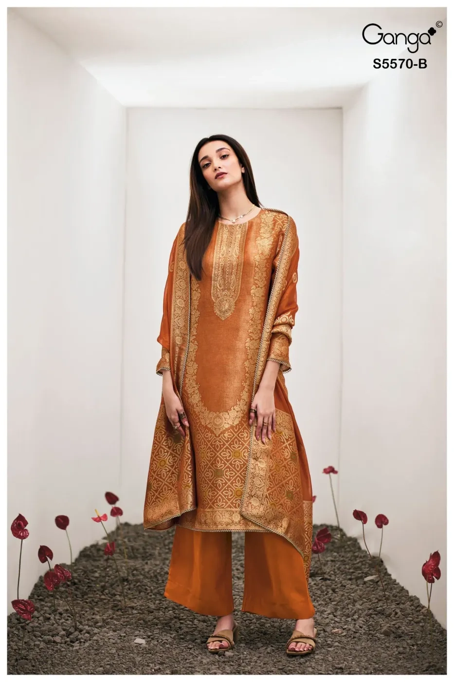 Ganga-Mairya
S5570(Rs.2820 per piece: total 4 piece) 6