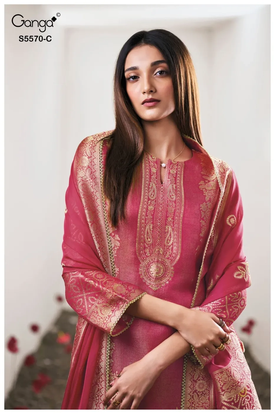 Ganga-Mairya
S5570(Rs.2820 per piece: total 4 piece) 8