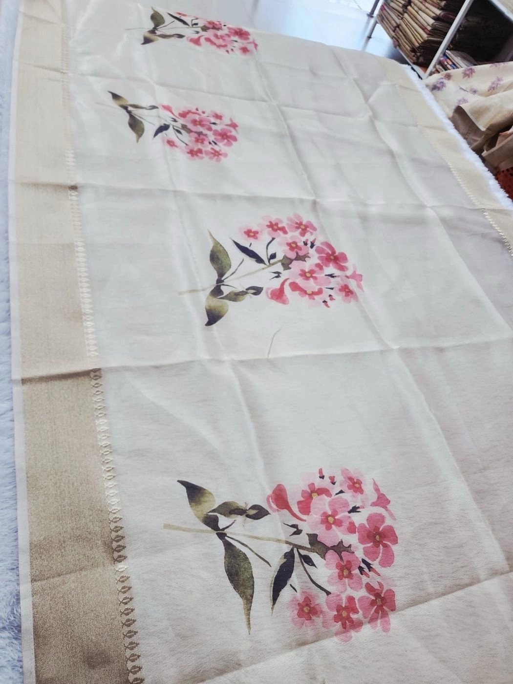 Elegant Floral Print Soft Tissue Silk Saree with Designer Blouse & Tassels 3