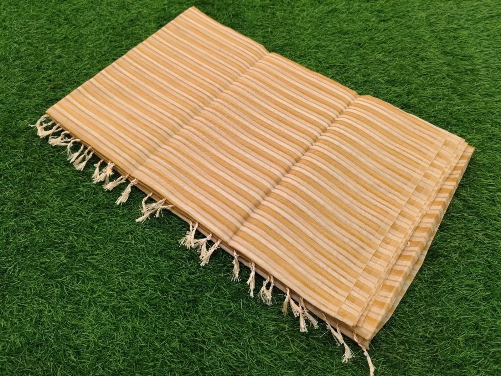 All-Over Stripes Cotton Saree 6