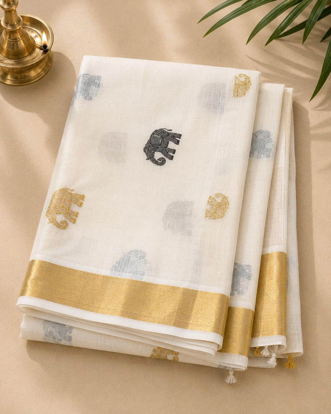Elephant Embroidery Golden Zari Cotton Saree 2