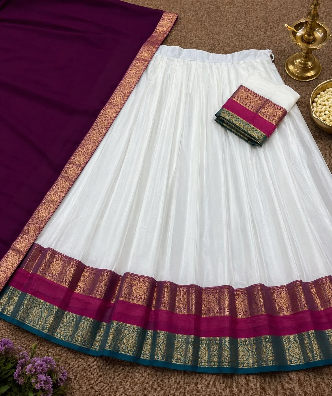 Rathnashree Maroon & Teal Mul Cotton Davani