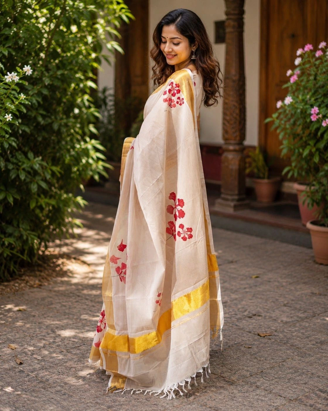 Premium Cotton Poomaram Saree | Cream & Red Floral Print for Festive Wear 2