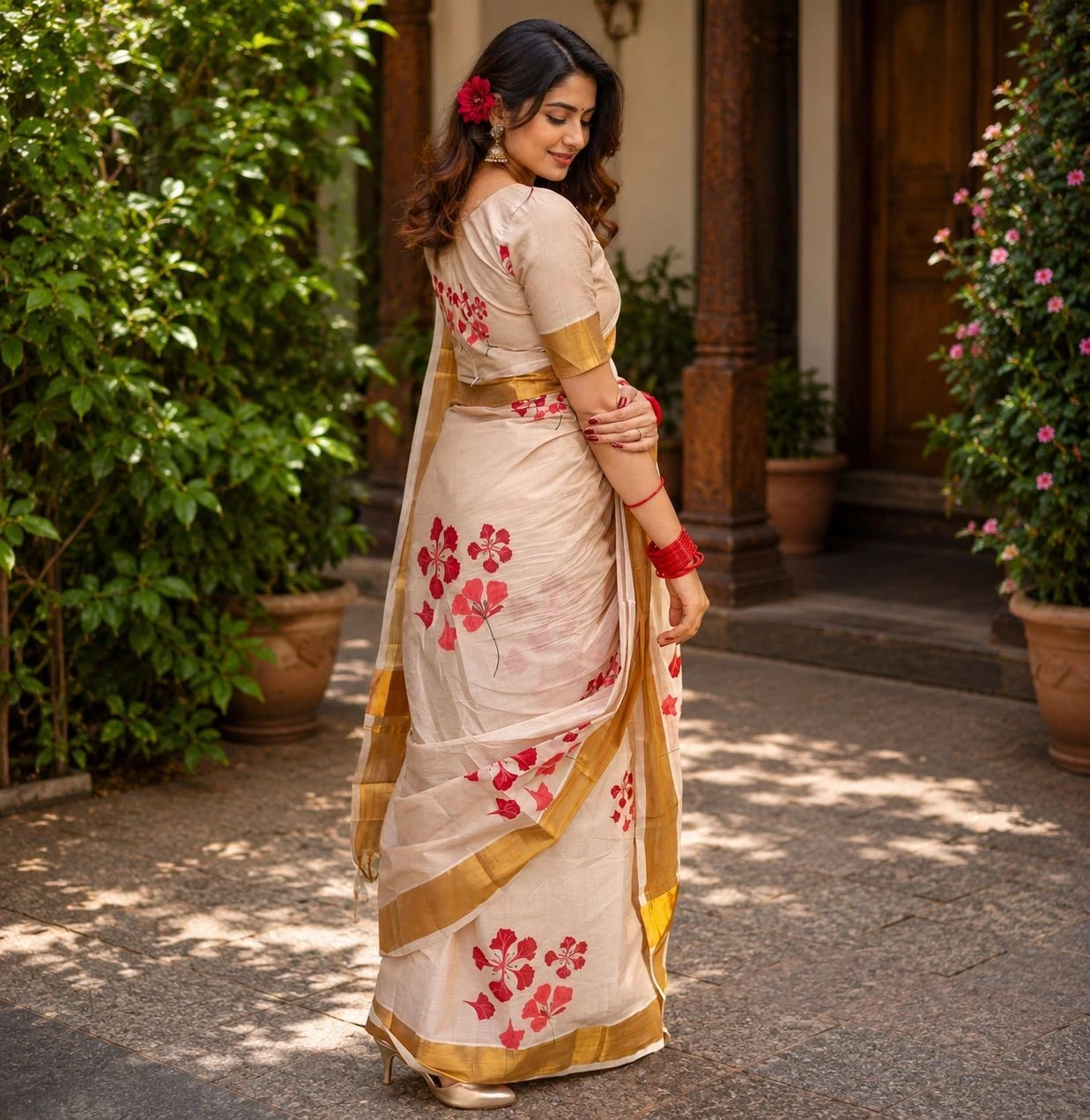 Premium Cotton Poomaram Saree | Cream & Red Floral Print for Festive Wear 3