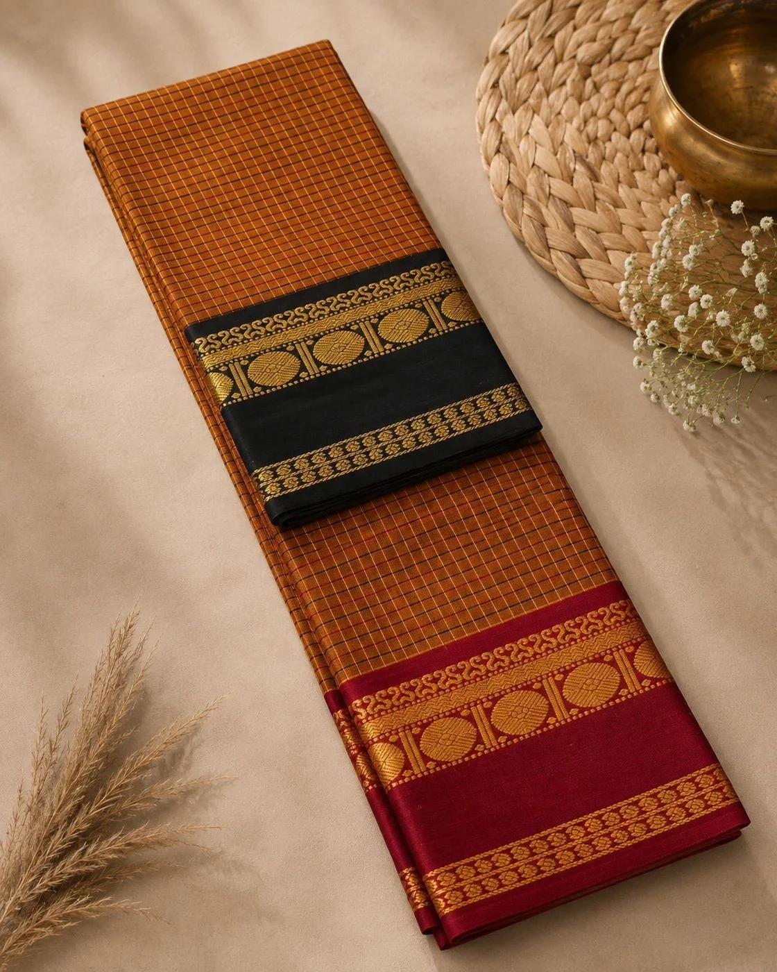 Ganga Jamuna Border Jari Checks Chettinad Cotton Saree 3