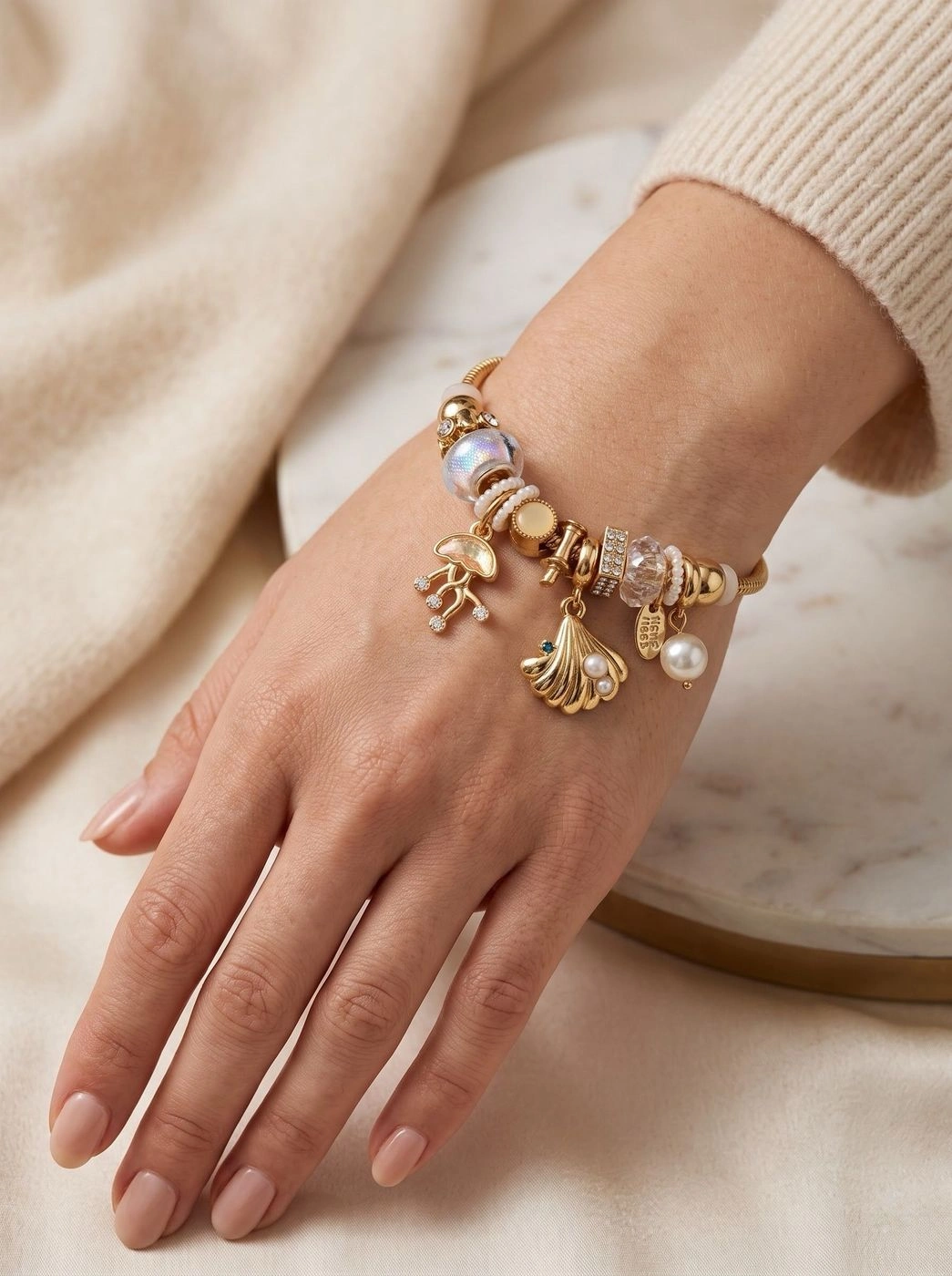 CÉLESTE MARIS BRACELET 2