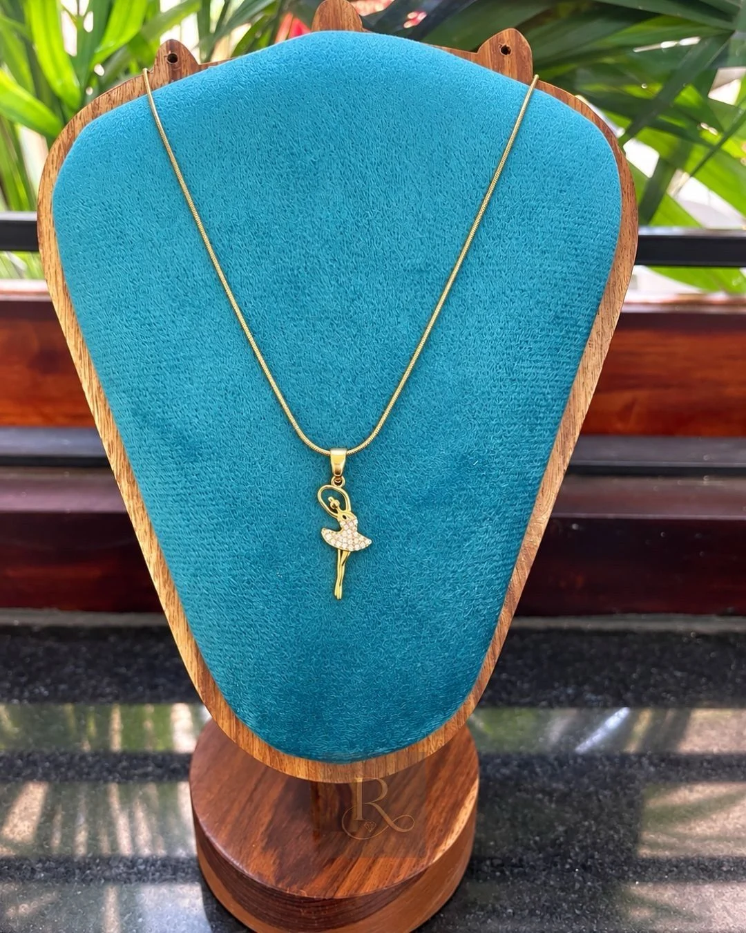 Sparkling Ballerina- Anti-Tarnish 316L Stainless Steel Pendant Chain 1