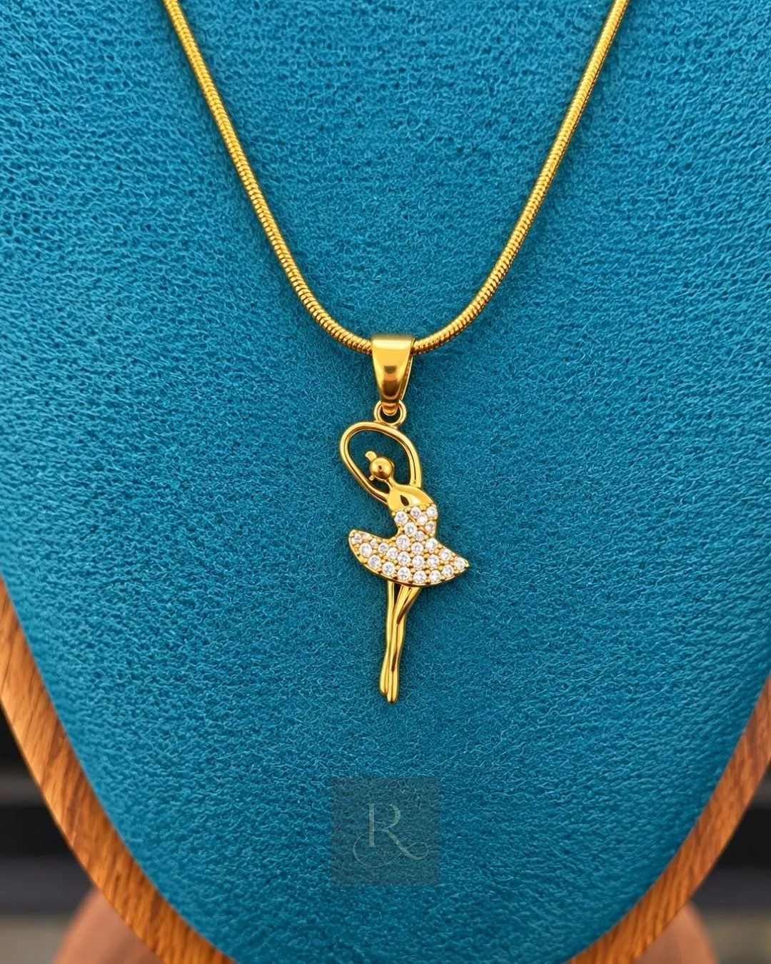 Sparkling Ballerina- Anti-Tarnish 316L Stainless Steel Pendant Chain 2