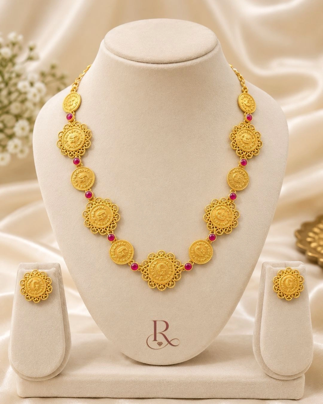 Vadassery Kaashu Kemp- Gold Plated Kemp Stone with Traditional Kaashu Necklace & Earrings 1