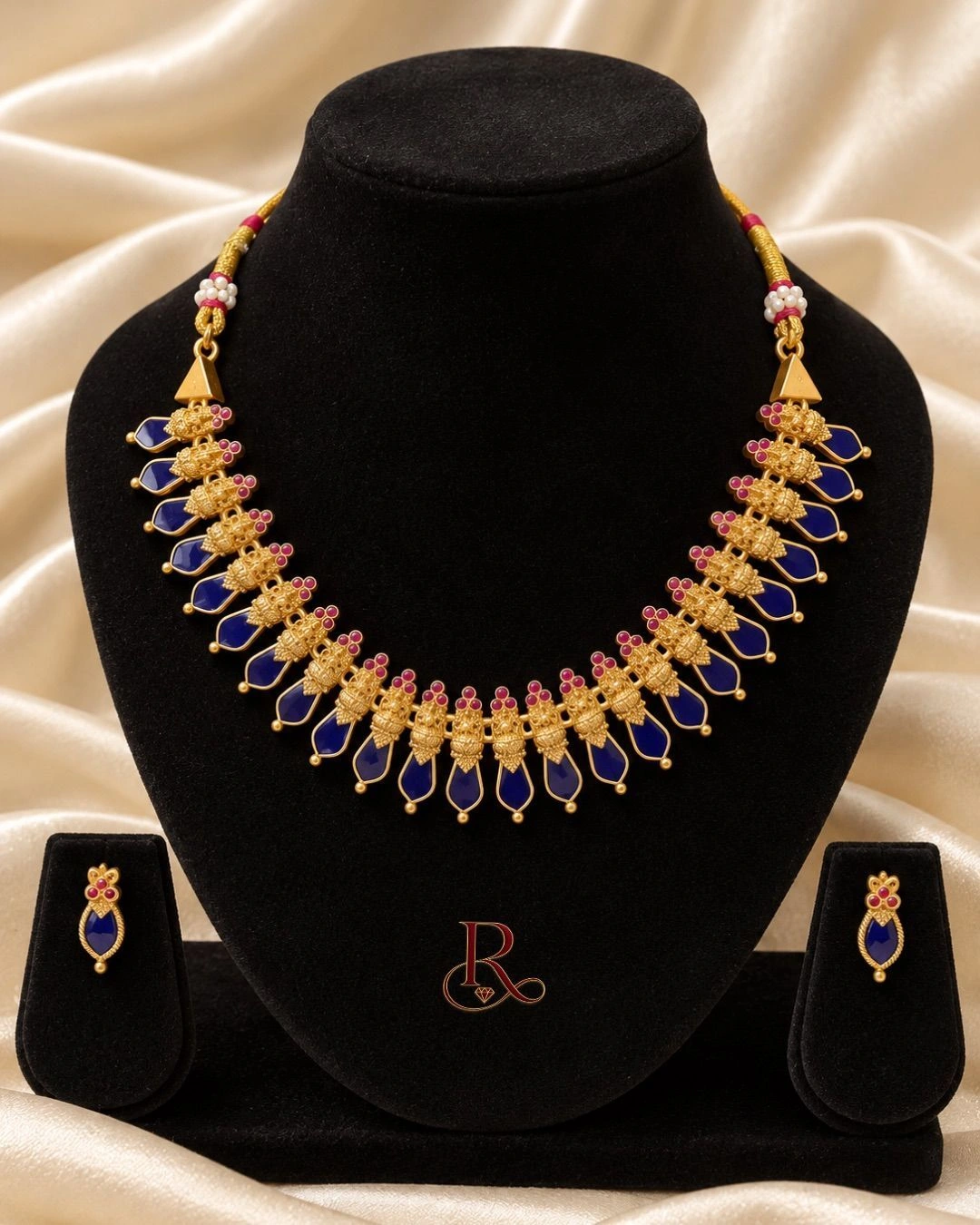 Royal Sapphire Nagapadam Necklace Set 1