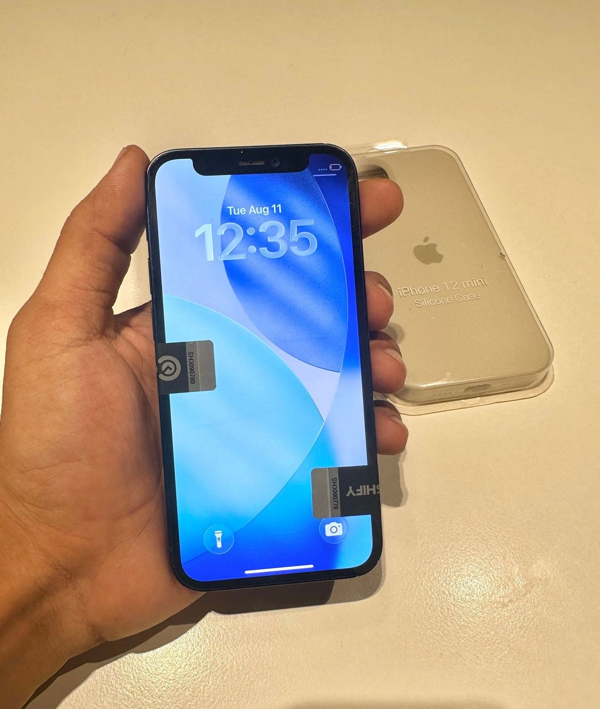 iPhone 12 Mini (64GB) - Midnight Black 5