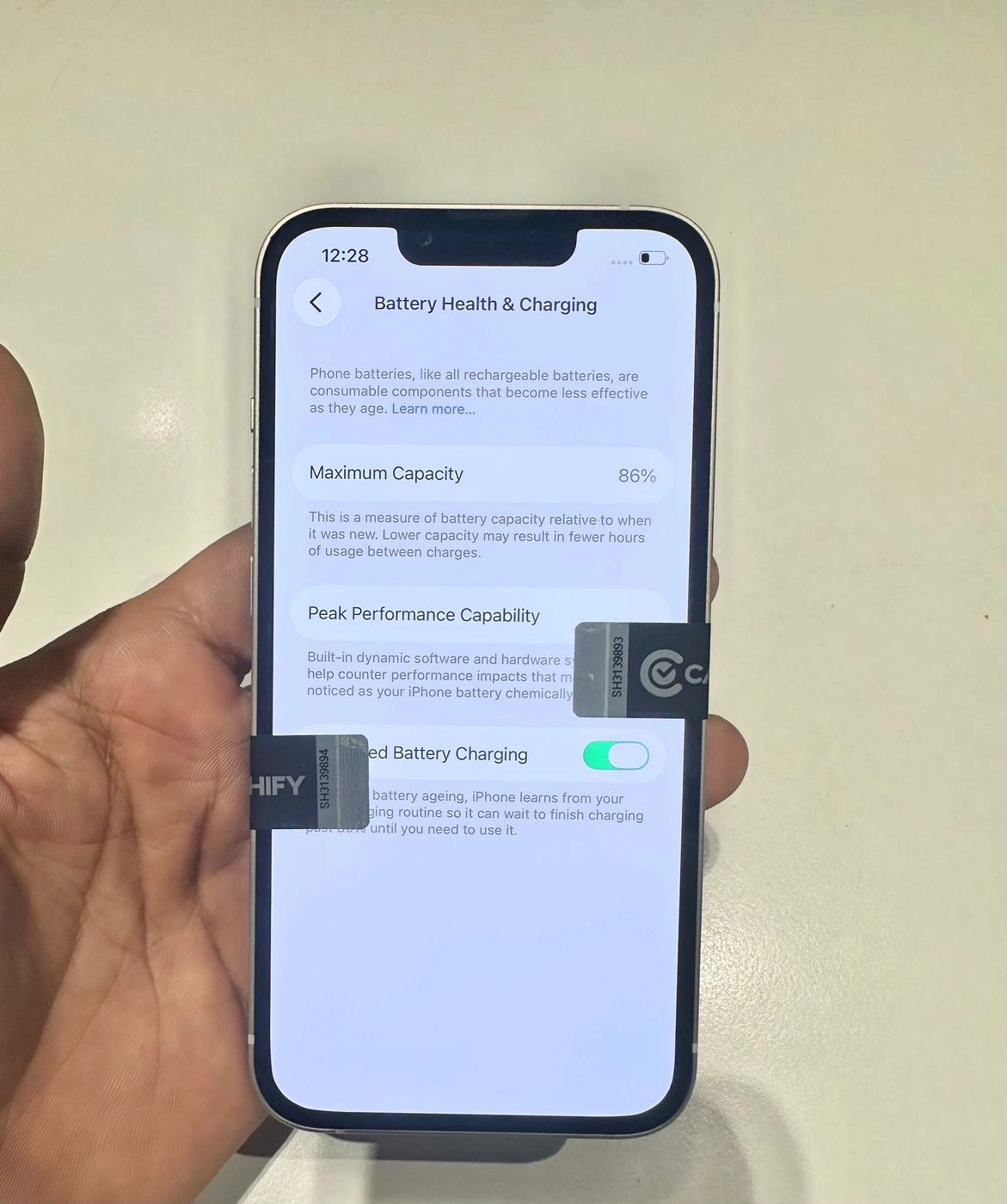iPhone 13 (128GB) Starlight White⁠ 10