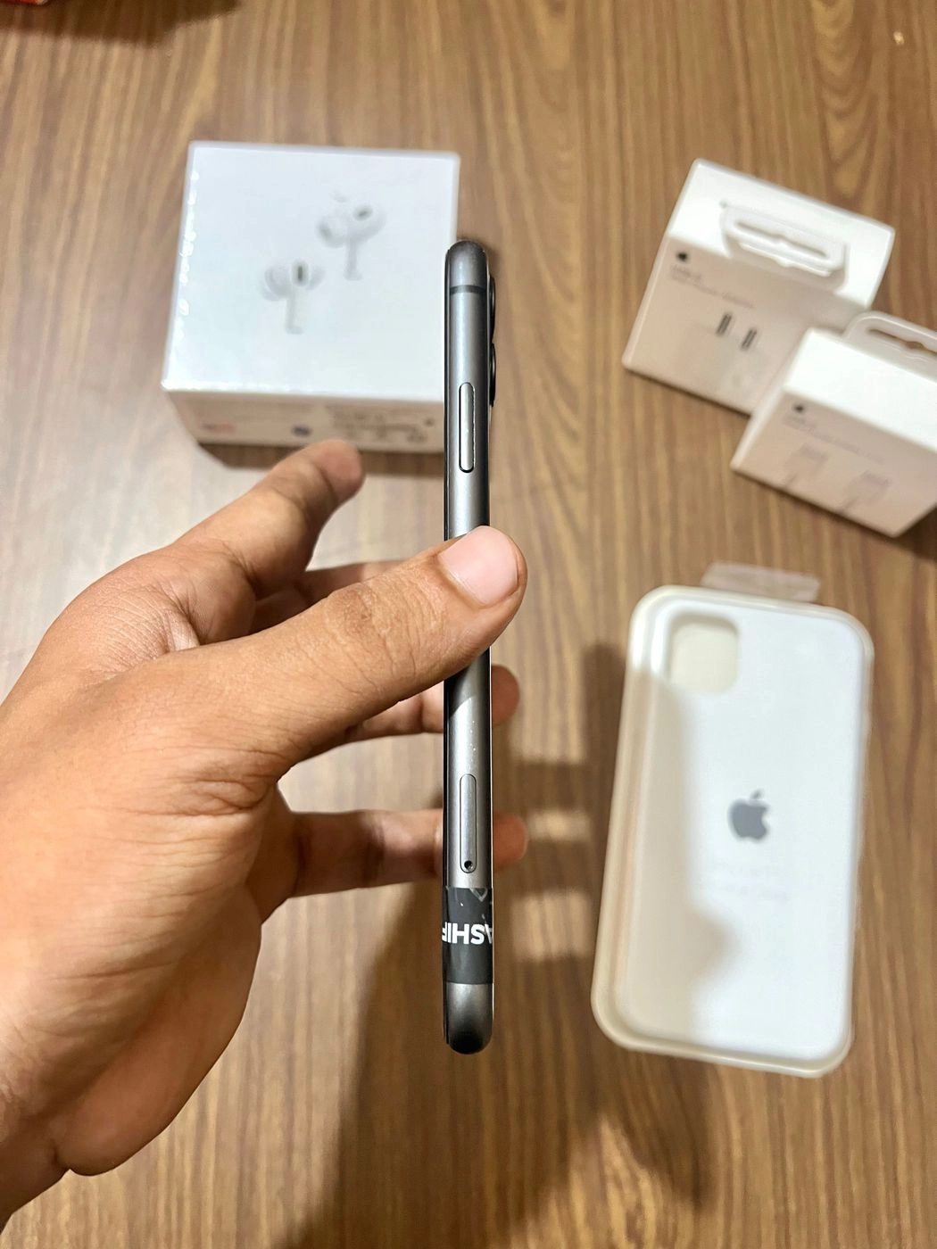 iPhone 11(64gb)-Black 6