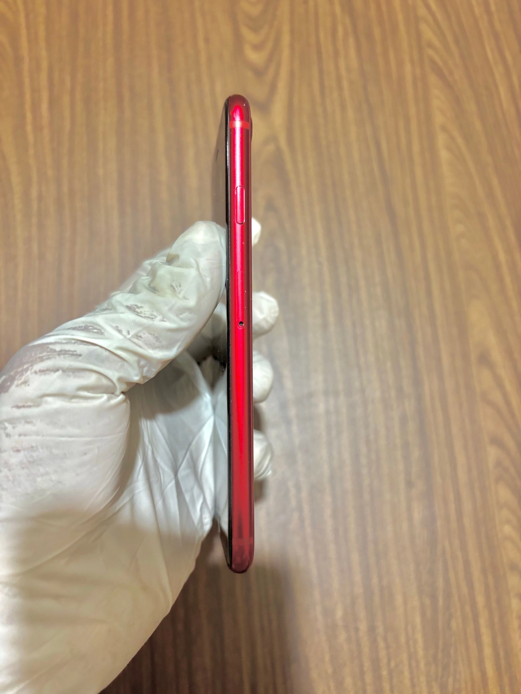 iPhone SE 2022(128gb)-Red 3